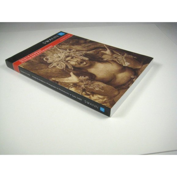 SWANN Auction Catalog 2018 Artist Amateur Photographs Photobooks Lange Arbus - Picture 3 of 10